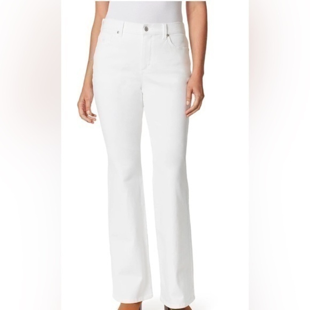 White Bootcut Amanda Jeans, 18W